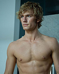 Alex Pettyfer